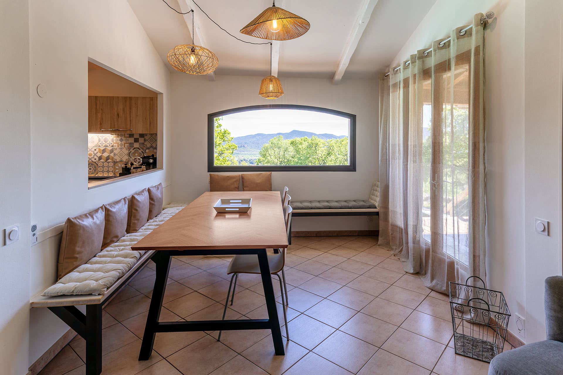 Maison Vacances Hérault Salle à Manger